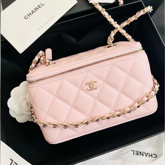 CHANEL Handbags - CHANEL Pink Quilted Leather Vanity Crossbody Bag with Gold Hardware